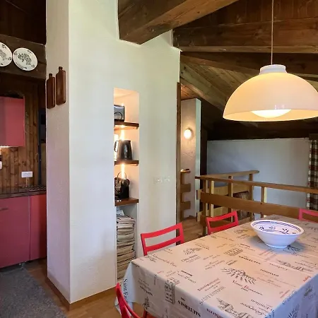 Apartment Tuckett - A Large Flat For Families And Groups Of Friends